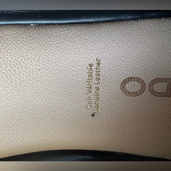 ALDO Black Patent Leather Pointed Toe Bow Ballet Flats Sz 8 Genuine Leat… - Picture 7 of 9